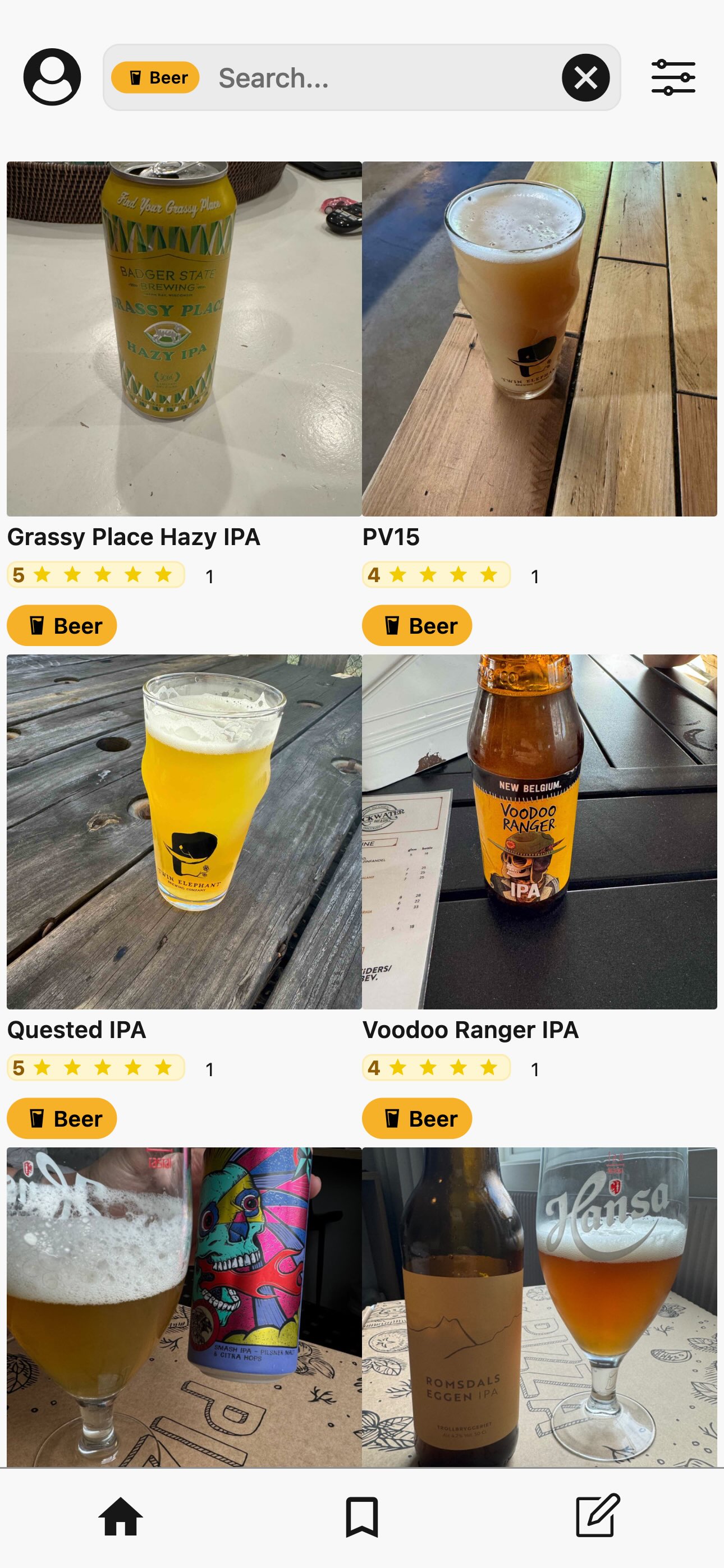 A screenshot of Memolli showing a gallery of beer photos with notes and ratings.